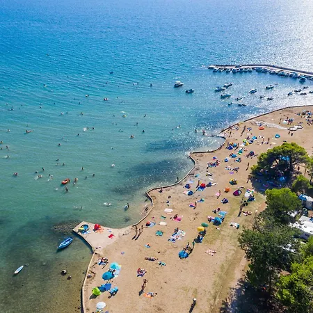 Kairos With Hot Tub * Privlaka (Zadar)